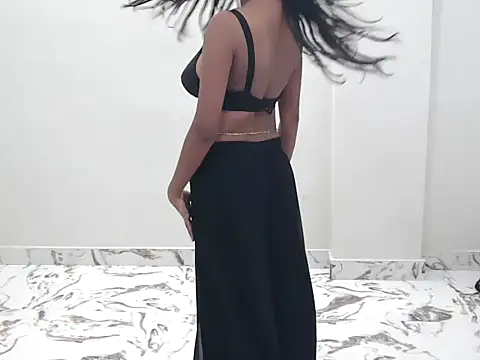 priya-roy61 online show from July 12, 2026, 8:16 am