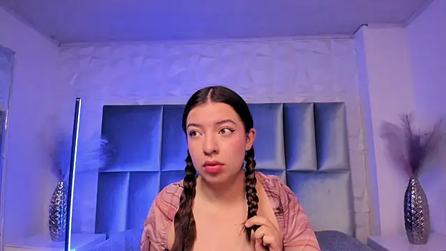 Sara Deen online show from May 27, 2026, 12:02 pm