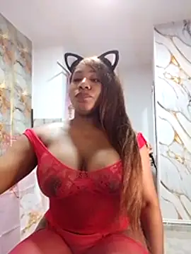 Snapshot of zafiro_ebano chatting on June 14, 2026, 2:24 am zafiro ebano online show from June 14, 2026, 2:24 am