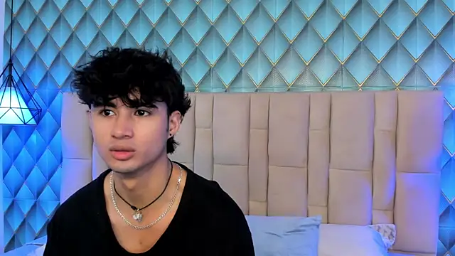 Sofia-Ethan online show from July 12, 2026, 1:46 pm