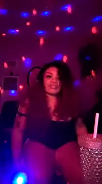 NailGoddessnow online show from January 20, 2025, 10:51 am