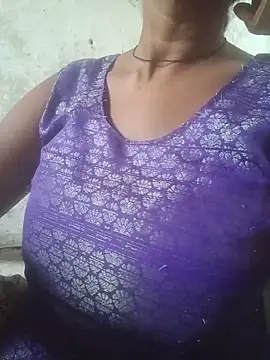 Muna Raj online show from June 13, 2026, 11:41 am