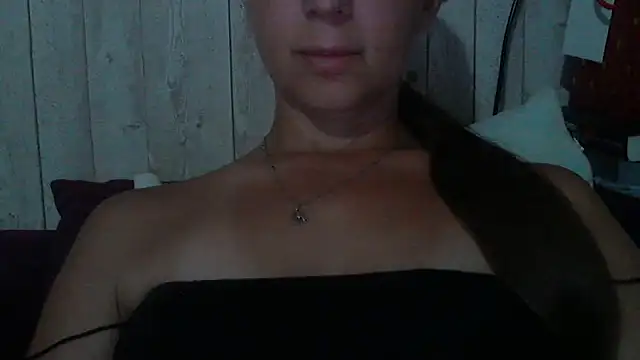 Bella--White online show from June 20, 2026, 3:26 pm