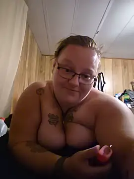 subbybabygirl696985 online show from June 11, 2026, 9:35 pm
