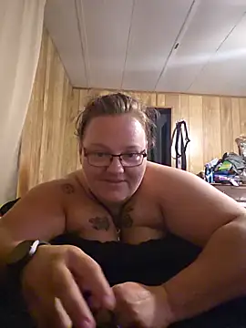 subbybabygirl696985 online show from June 14, 2026, 1:02 pm