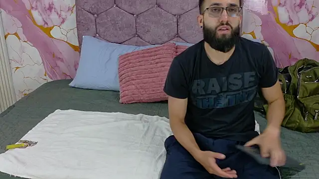 ObsessionRoom online show from July 2, 2026, 12:11 pm