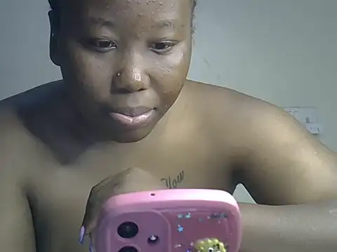 Curvy nelly1 online show from June 30, 2026, 5:52 am