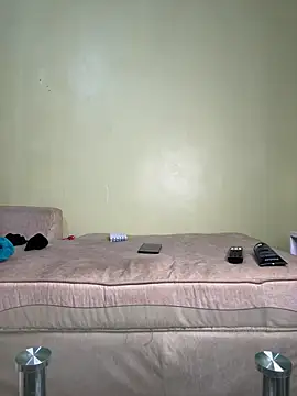Anal queenD online show from May 29, 2026, 12:58 pm