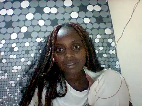 liligal online show from June 11, 2026, 7:34 pm
