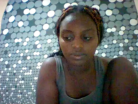 liligal online show from June 18, 2026, 7:52 am