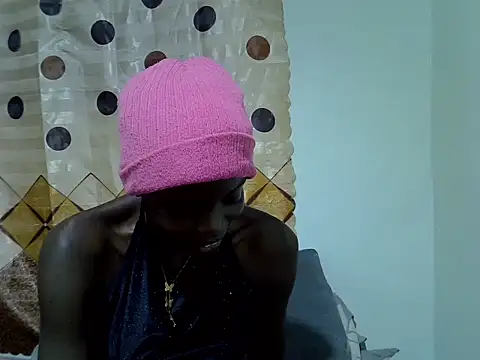 Pretty min online show from June 19, 2026, 7:17 pm