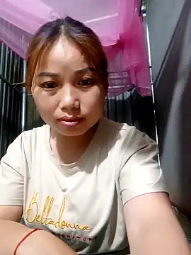 Snapshot of HoaHongXanh22 chatting on May 27, 2026, 8:33 am HoaHongXanh22 online show from May 27, 2026, 8:33 am