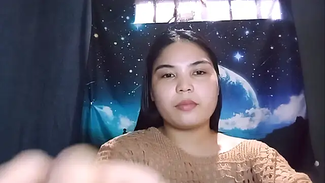 Snapshot of RosariaSuglia chatting on May 26, 2026, 5:14 am RosariaSuglia online show from May 26, 2026, 5:14 am