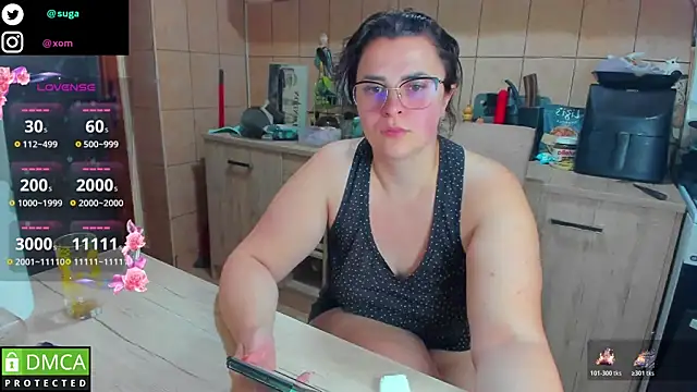 Snapshot of xmarshax chatting on November 16, 2025, 6:24 pm xmarshax online show from November 16, 2025, 6:24 pm