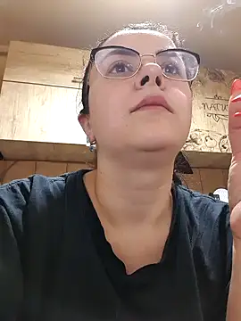 Snapshot of xmarshax chatting on December 1, 2025, 4:28 am xmarshax online show from December 1, 2025, 4:28 am