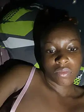 Snapshot of SassyPaulette chatting on June 2, 2026, 11:29 pm SassyPaulette online show from June 2, 2026, 11:29 pm
