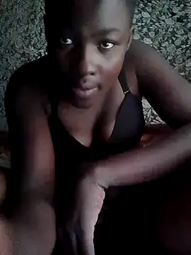 Snapshot of SpiceDiana1 chatting on June 26, 2026, 9:14 am SpiceDiana1 online show from June 26, 2026, 9:14 am