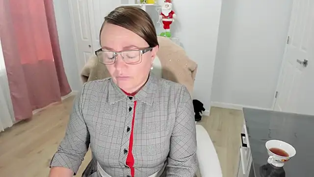 Vika73 online show from December 14, 2024, 3:04 pm