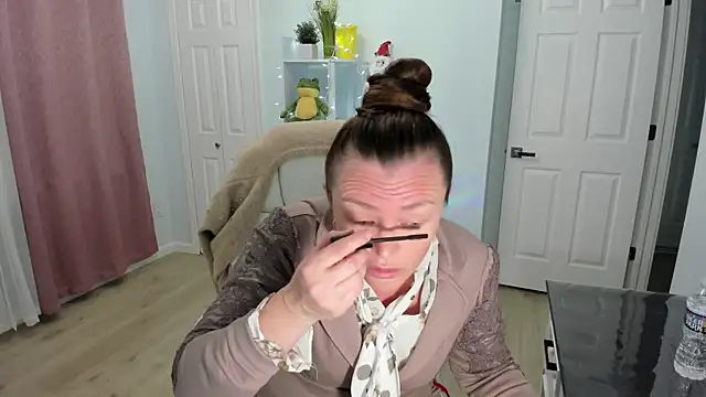 Vika73 online show from December 21, 2024, 12:38 pm