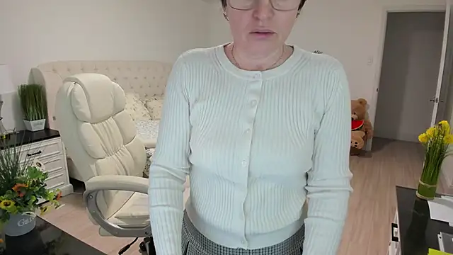 Vika73 online show from February 25, 2026, 12:37 pm