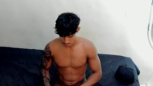 Joao da silva19 online show from June 12, 2026, 1:21 pm