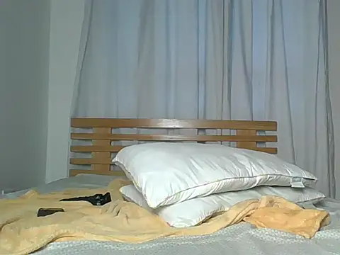 Snapshot of Sassyleli chatting on May 27, 2026, 3:36 am Sassyleli online show from May 27, 2026, 3:36 am