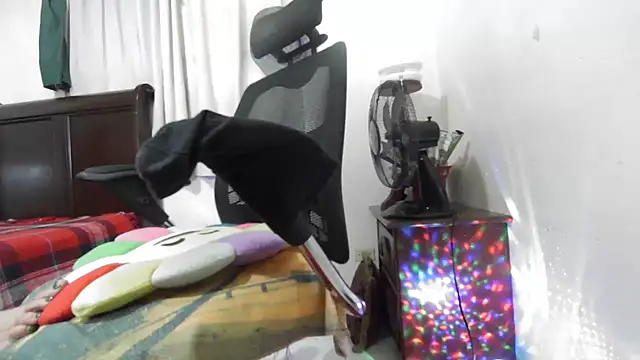 jenny milf69 online show from March 8, 2025, 1:14 pm