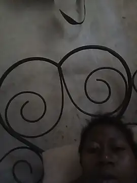 Snapshot of azina2 chatting on July 16, 2026, 4:29 am azina2 online show from July 16, 2026, 4:29 am