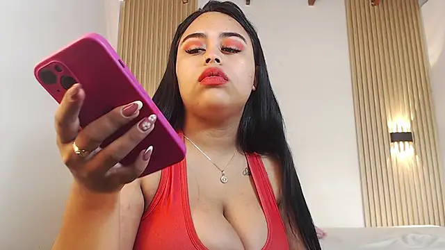 MiaLane3 online show from May 30, 2026, 12:02 pm
