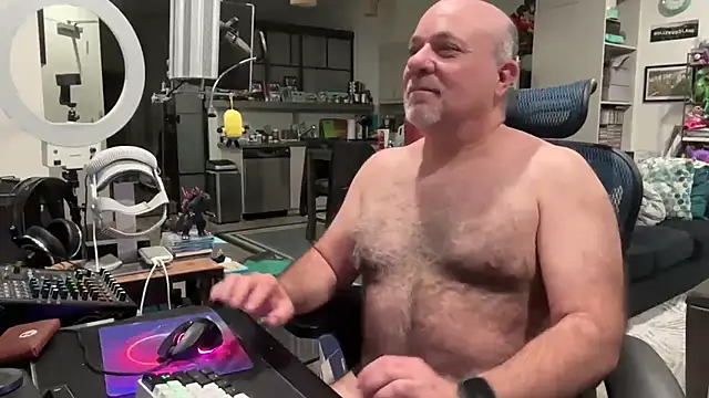 ThickBear online show from May 25, 2026, 10:54 am