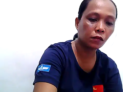 Snapshot of morenapilipina chatting on May 17, 2026, 1:47 am morenapilipina online show from May 17, 2026, 1:47 am