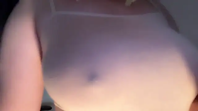 Sweatymilf online show from July 8, 2026, 3:11 am