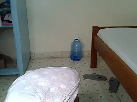 Mohgirl online show from June 17, 2026, 8:39 am