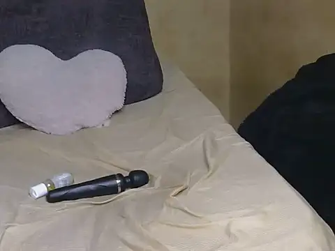 Snapshot of chocolate_peggy chatting on June 22, 2026, 2:24 am chocolate peggy online show from June 22, 2026, 2:24 am
