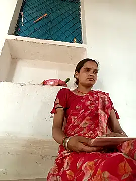 RAJNI CUTY69 online show from July 14, 2026, 2:05 am