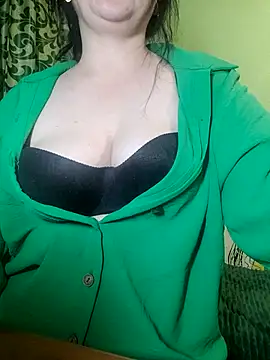MiaRox online show from May 25, 2026, 6:03 pm
