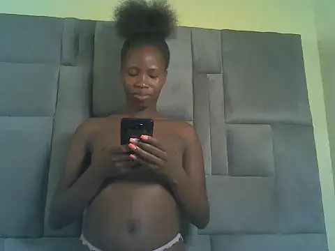 Cuteebony16 online show from June 13, 2026, 2:59 pm