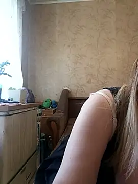 -baby eva- online show from May 30, 2026, 7:38 am