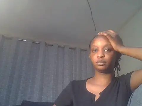 Snapshot of prettyslyy254 chatting on June 3, 2026, 6:13 pm prettyslyy254 online show from June 3, 2026, 6:13 pm