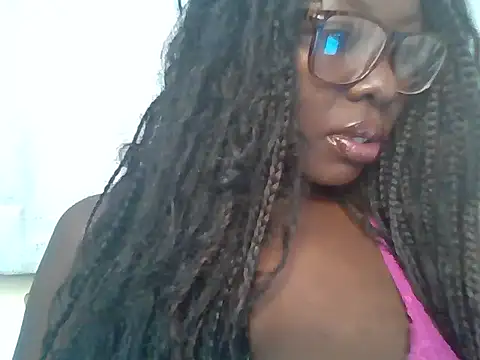 african pretty  online show from May 22, 2026, 6:13 pm