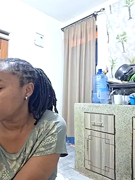 atara seren online show from May 22, 2026, 1:28 pm