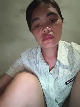 Emma-sin online show from June 21, 2026, 1:57 pm