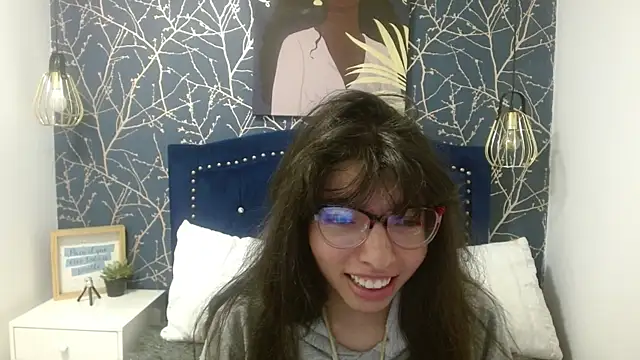 Allyshon  online show from May 29, 2026, 7:45 pm