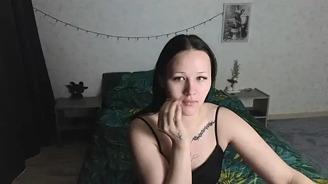 Tori cute online show from July 9, 2026, 2:37 am