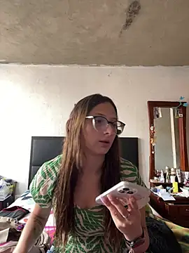 aria rousse3 online show from May 21, 2026, 1:29 pm