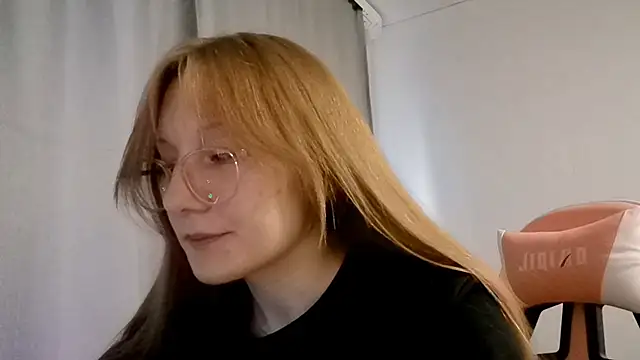LauraTurber online show from May 30, 2026, 2:14 pm