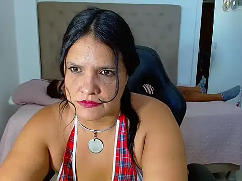 hardcopuplexxox online show from May 27, 2026, 8:06 pm