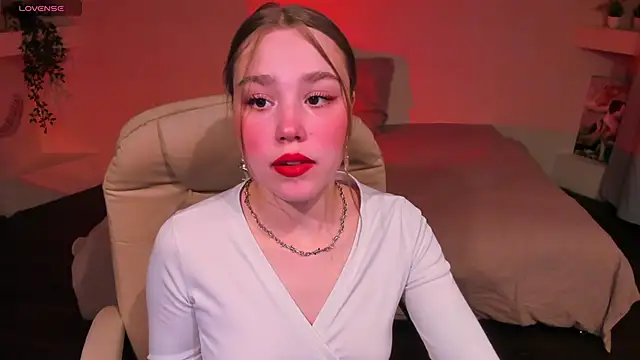 Snapshot of Muse228 chatting on May 26, 2026, 6:26 pm Muse228 online show from May 26, 2026, 6:26 pm