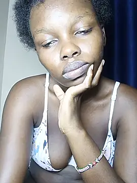 Sexymaurine online show from June 24, 2026, 11:26 pm