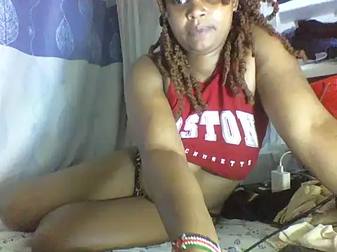 Snapshot of juicy_naughty chatting on July 17, 2026, 7:37 am juicy naughty online show from July 17, 2026, 7:37 am